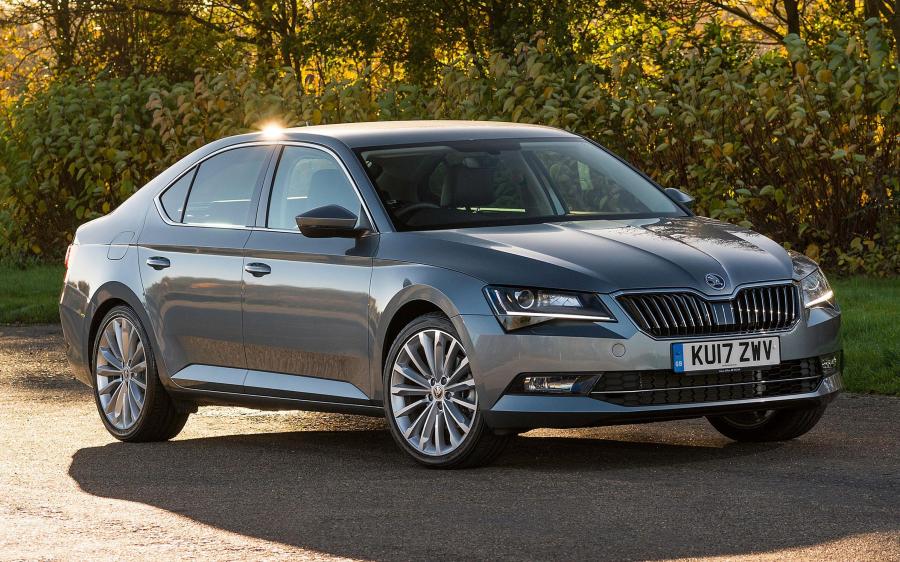 Skoda Superb (UK) '2015 - 19